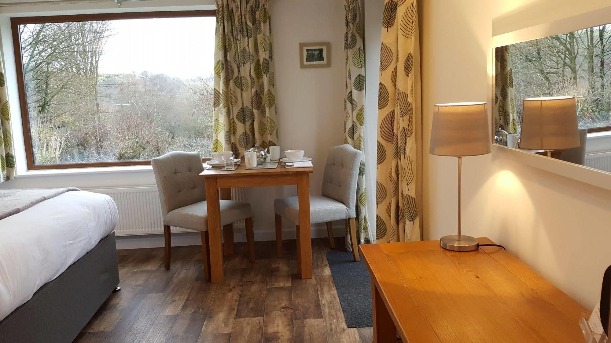 Nant Yr Onnen B&B And Holiday Cottage Tregaron Extérieur photo