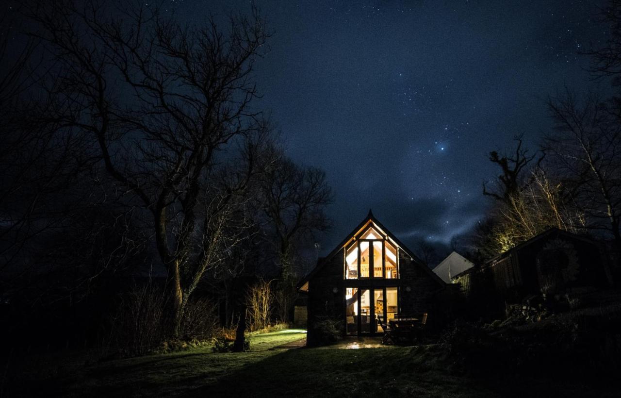 Nant Yr Onnen B&B And Holiday Cottage Tregaron Extérieur photo